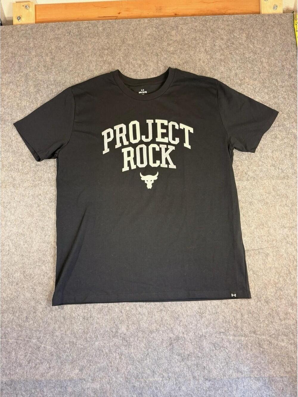 Under armour Project Rock Sweatshirt Mens M Heavyweight Short Sleeve Black
